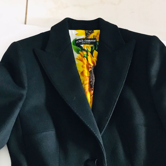 - New 💯 Original Dolce & Gabbana FITTED-WAIST SINGLE-BREASTED COAT IN BLAC - Picture 4 of 16